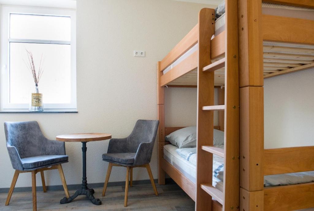 Hostel & Pension Alte Brauerei Эйзенах Экстерьер фото